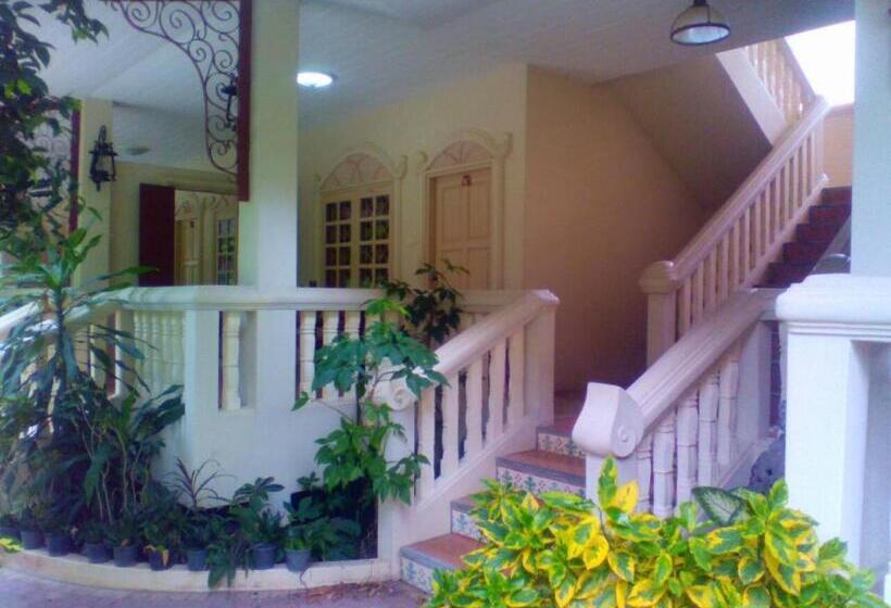 수피리어 룸, Momchailai River Retreat