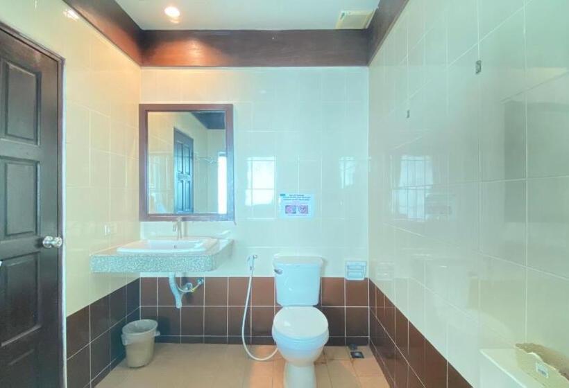 디럭스 룸, Sm Patong Resort