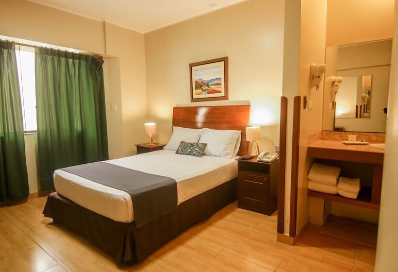 غرفة قياسية, Epiqus