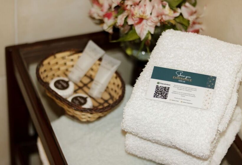 غرفة قياسية فردية, Epiqus