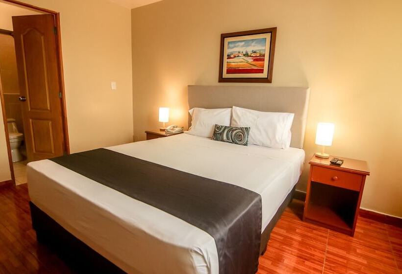 غرفة سوبيريور, Epiqus