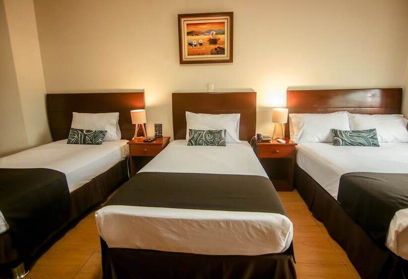 غرفة قياسية ثلاثية, Epiqus