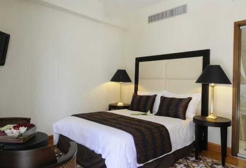 غرفة سوبيريور, The Library Hotel Wellness Retreat