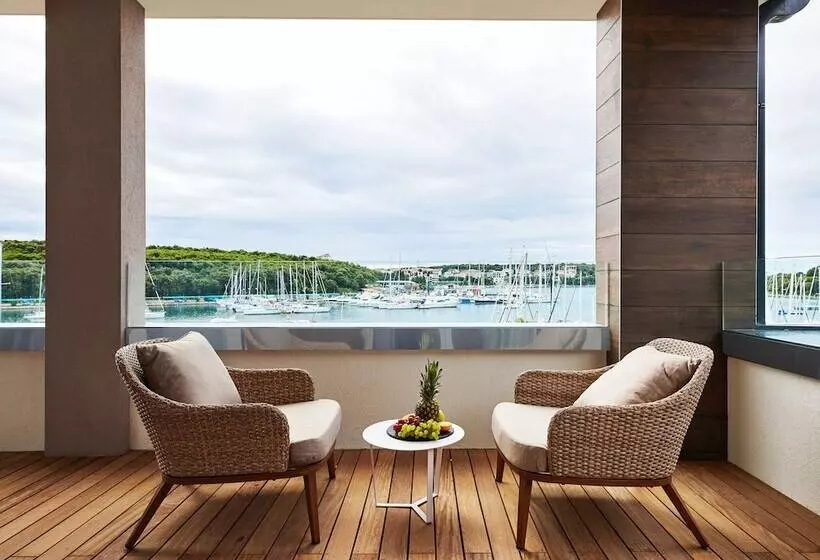 Sviitti Merinäkymä, Ribarska Koliba Resort