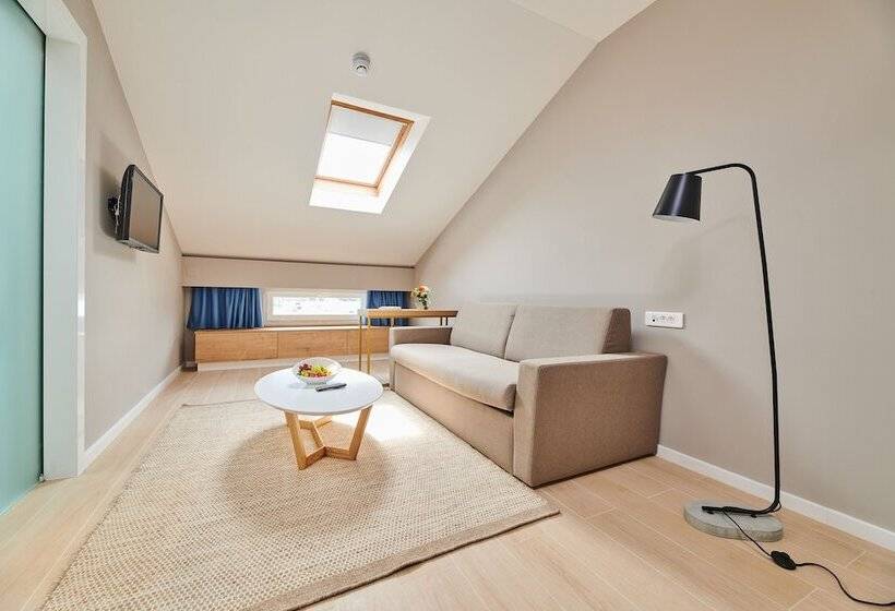 Люкс Вид на Море, Ribarska Koliba Resort