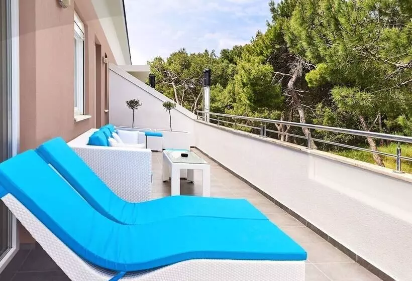 Sviitti Merinäkymä, Ribarska Koliba Resort