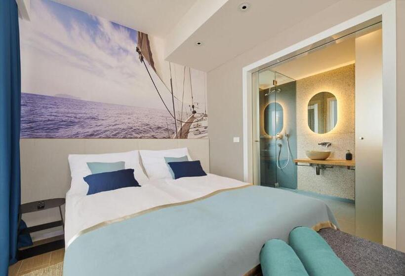 Номер Стандарт с Балконом, Ribarska Koliba Resort