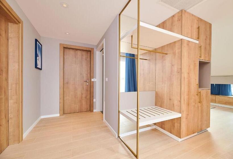 四人标准间, Ribarska Koliba Resort