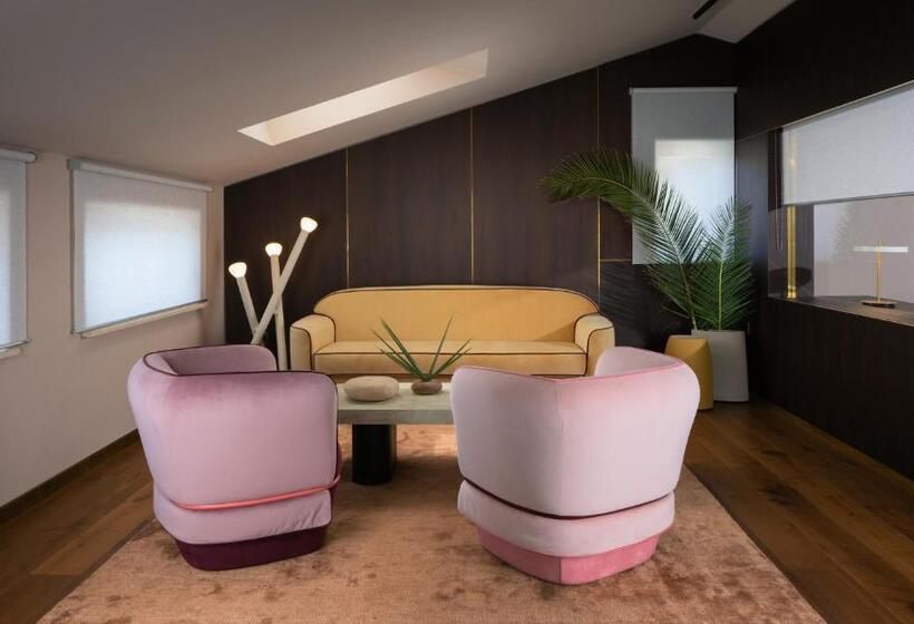 Президентский Люкс, Ribarska Koliba Resort