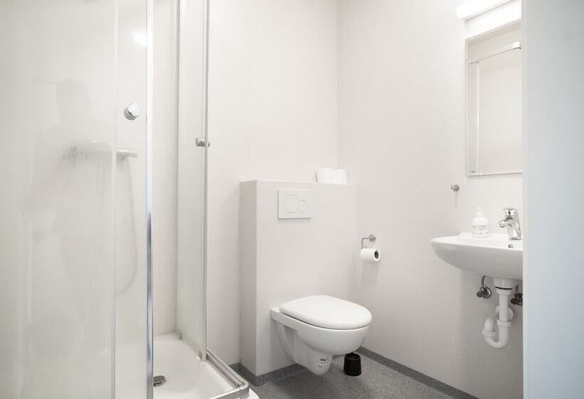 اتاق استاندارد, Guesthouse Pavi