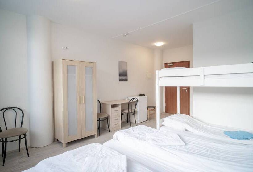 اتاق استاندارد چهار تخته, Guesthouse Pavi