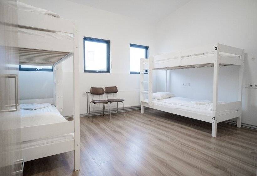 اتاق استاندارد چهار تخته, Guesthouse Pavi