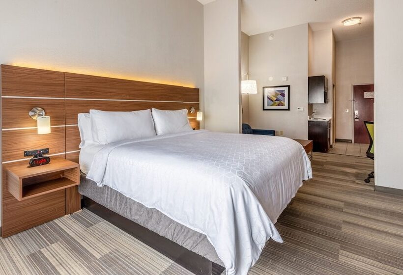 스탠다드 룸, Holiday Inn Express Hotel And Suites Statesville By Ihg