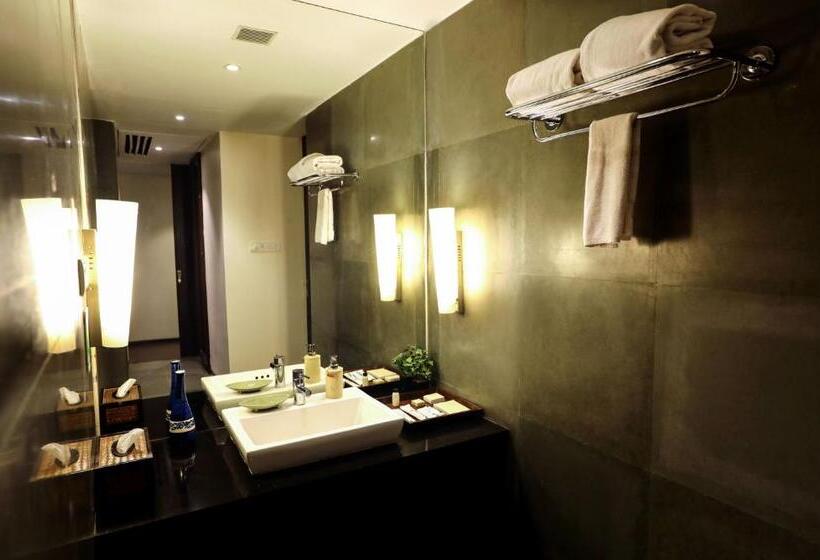 Номер Клуб, Blue Ocean The Fern Resort & Spa Ganpatipule