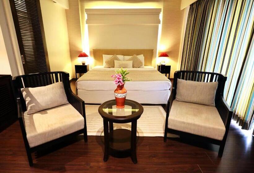 Номер Клуб, Blue Ocean The Fern Resort & Spa Ganpatipule