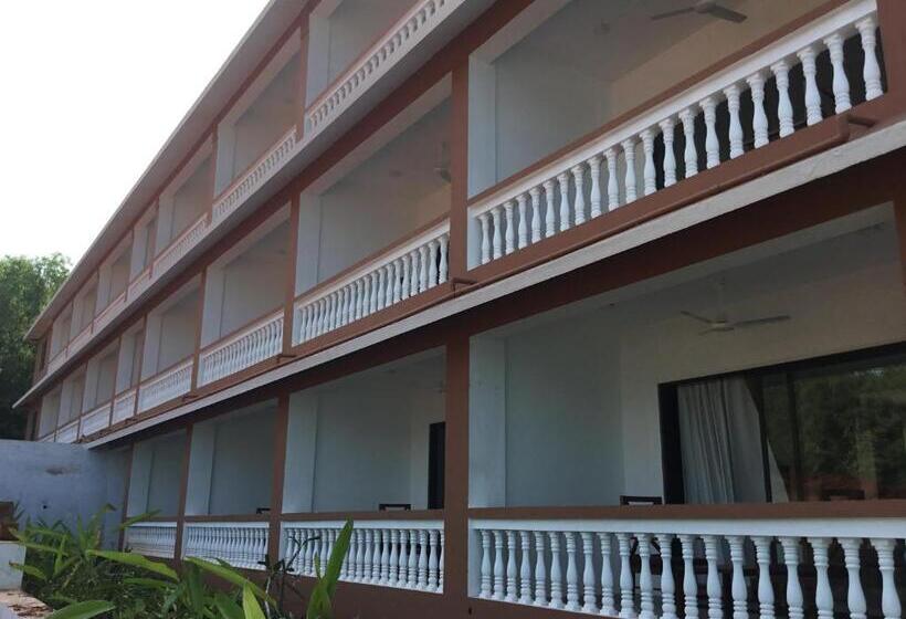 Номер Стандарт, Blue Ocean The Fern Resort & Spa Ganpatipule