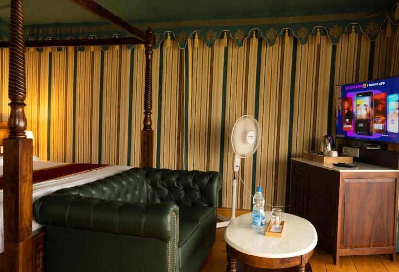 كوخ قياسي, Blue Ocean The Fern Resort & Spa Ganpatipule