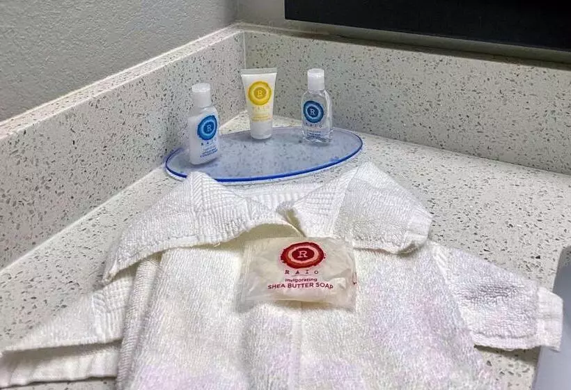 身障者適用スタンダードルーム, Comfort Inn Owasso – Tulsa