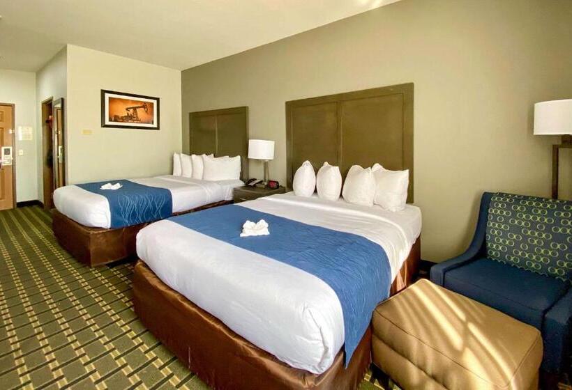 غرفة قياسية لذوى الاحتياجات الخاصة, Comfort Inn Owasso – Tulsa