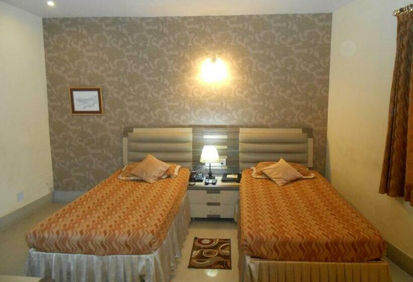 חדר דלוקס, Executive Tower