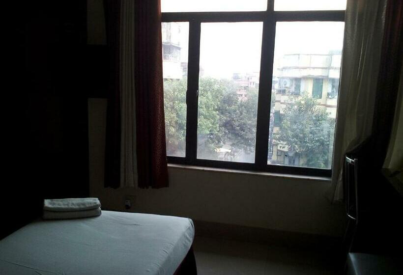 חדר דלוקס, Executive Tower