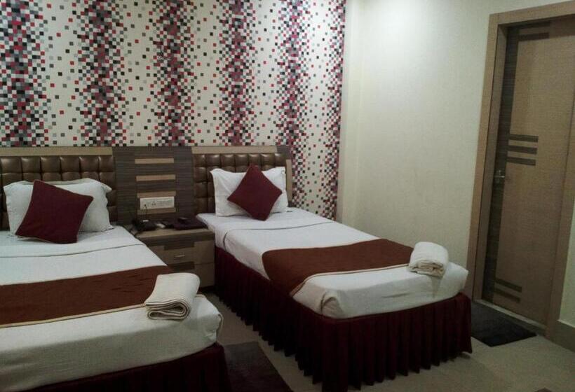 חדר דלוקס, Executive Tower