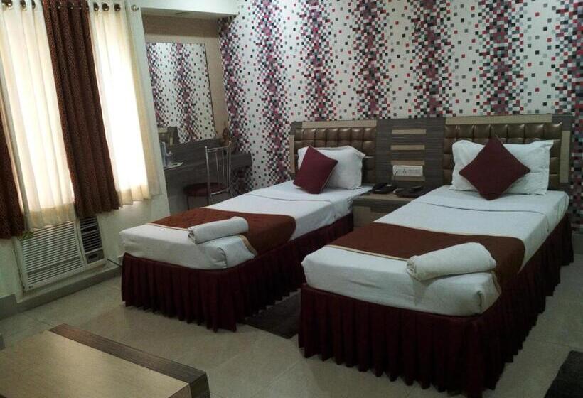 חדר דלוקס, Executive Tower