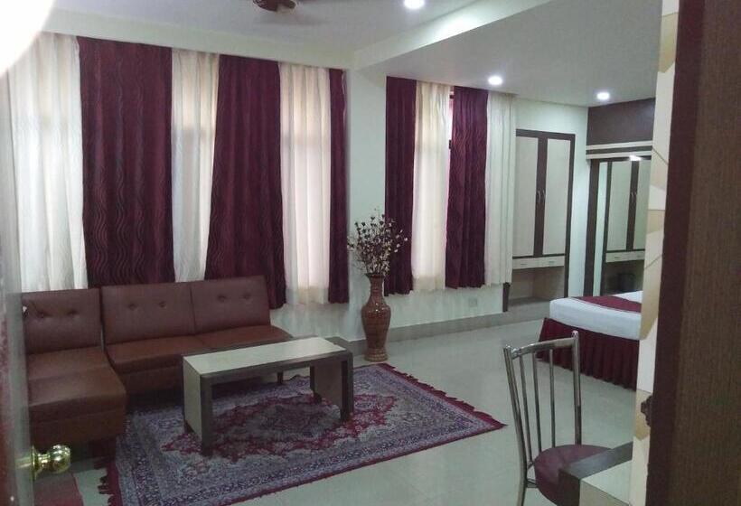 חדר אקזקיוטיב, Executive Tower