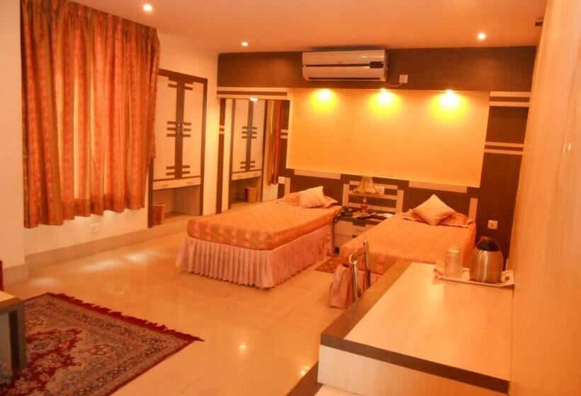 חדר אקזקיוטיב, Executive Tower