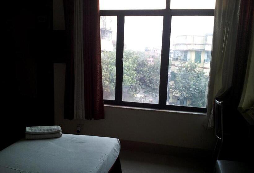 חדר סופריור, Executive Tower