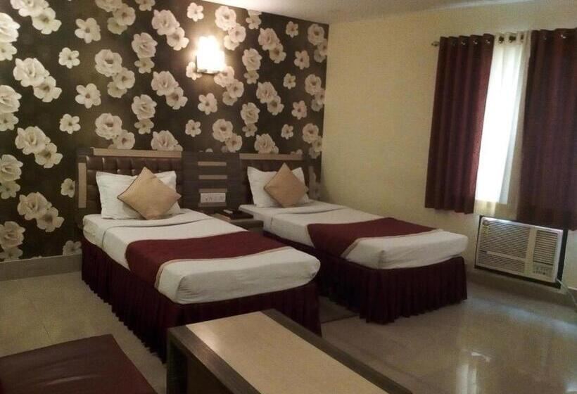 חדר סופריור, Executive Tower