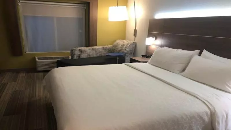 سوئیت با تخت بزرگ, Holiday Inn Express Hotel & Suites Carson City, An Ihg