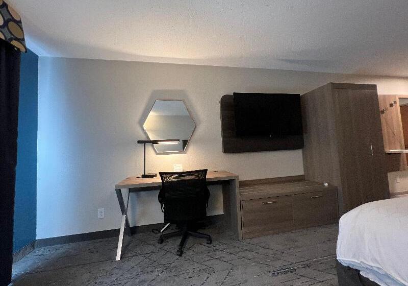 Номер Стандарт, Holiday Inn Express Hotel & Suites Dubois, An Ihg