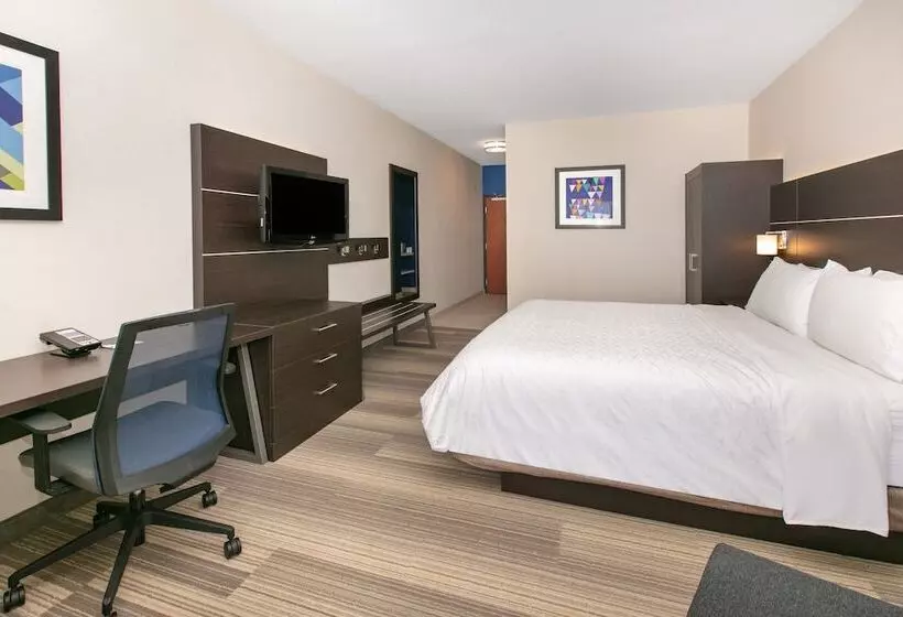 ダブルベッドスタンダードルーム, Holiday Inn Express Hotel & Suites Seaside Convention Center, An Ihg
