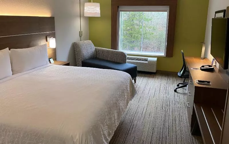 キングサイズベッドのスタンダードルーム, Holiday Inn Express Columbia, An Ihg