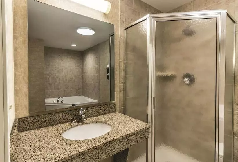 デラックスルーム, La Quinta By Wyndham Fargo Medical Center
