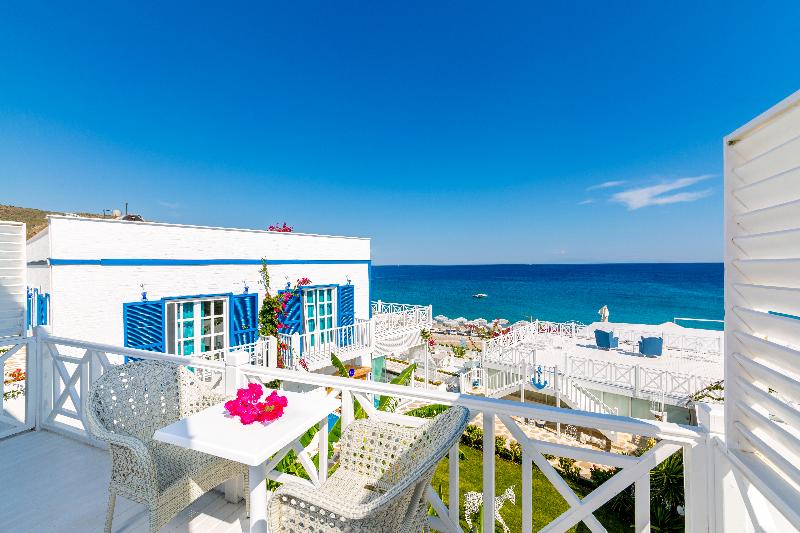 חדר סטנדרט לשלושה, Ocean