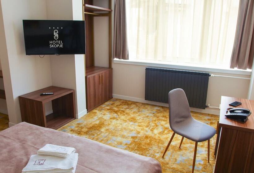 スタンダードルーム, Skopje