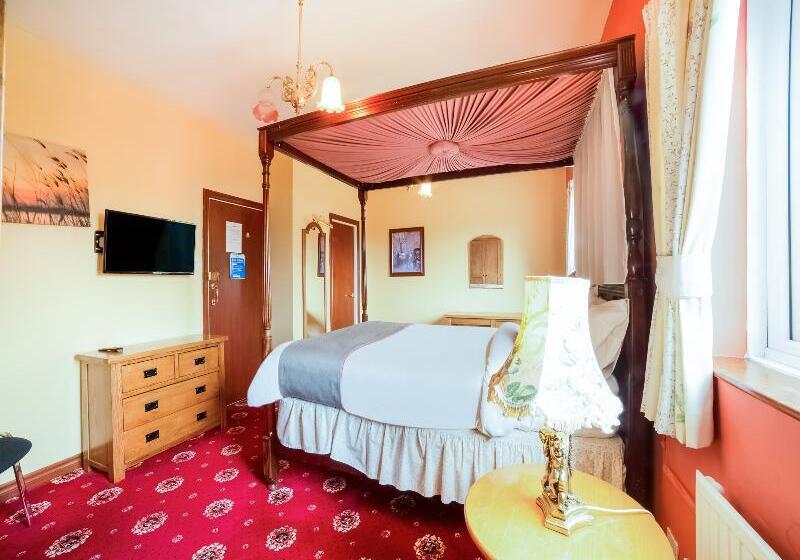 キングサイズベッドのスタンダードルーム, Super 8 By Wyndham Saskatoon Near Downtown