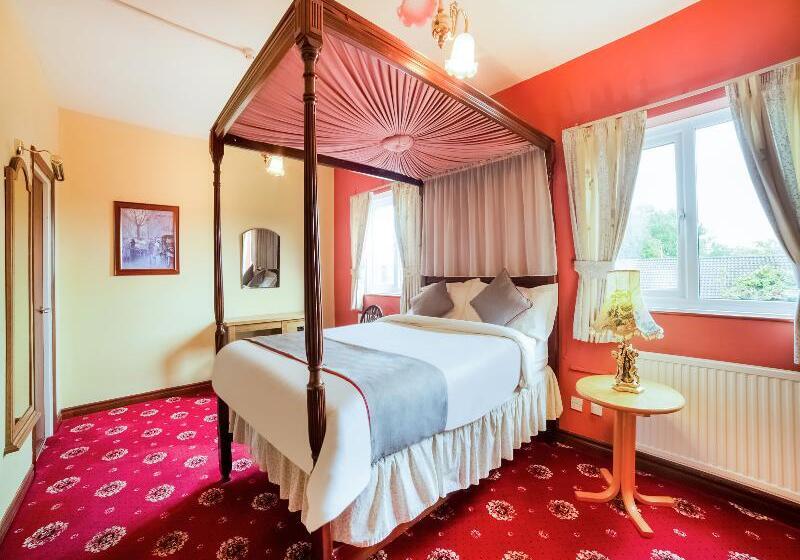 キングサイズベッドのスタンダードルーム, Super 8 By Wyndham Saskatoon Near Downtown