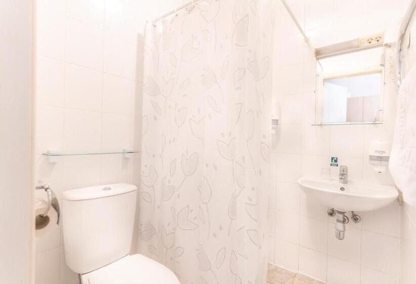 اتاق استاندارد, Aribė Hotel Klaipėda, Free Parking