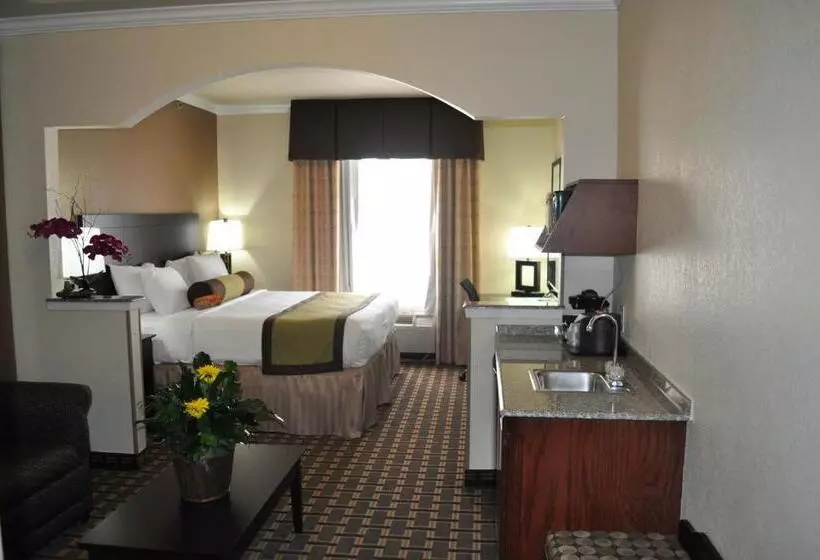 キングサイズベッドのスタンダードルーム, Best Western Plus Cutting Horse Inn & Suites