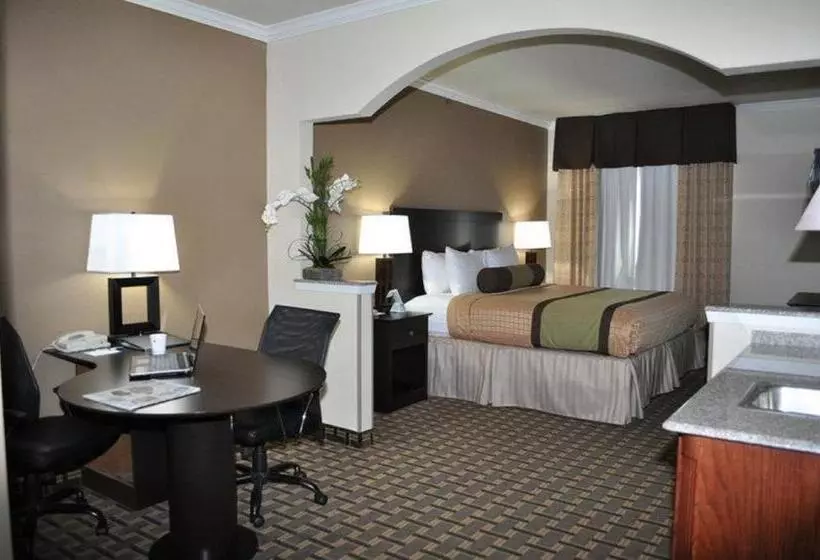 キングサイズベッドのスタンダードルーム, Best Western Plus Cutting Horse Inn & Suites