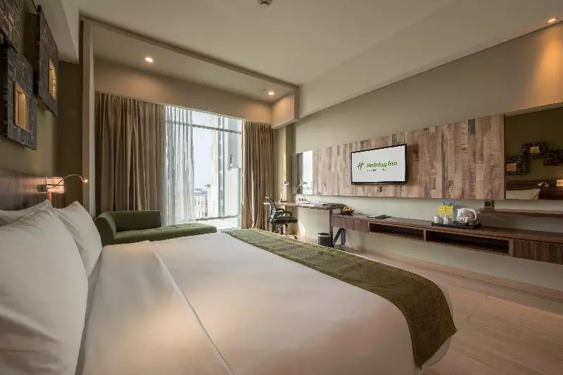 身障者適用キングサイズベッドルーム, Holiday Inn Express & Suites   King George   Dahlgren, An Ihg