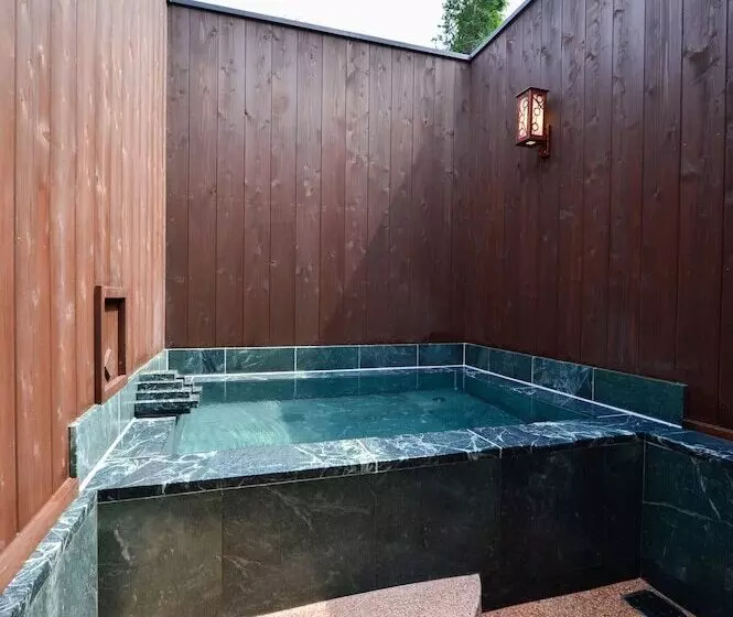 اتاق استاندارد, Hakone Onsen Ryokan Yaeikan
