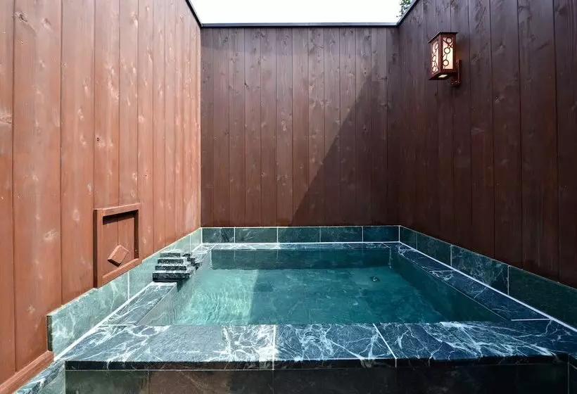 اتاق استاندارد, Hakone Onsen Ryokan Yaeikan