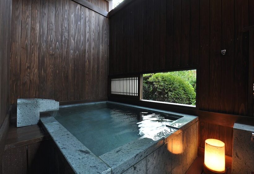 수피리어 룸, Hakone Onsen Ryokan Yaeikan