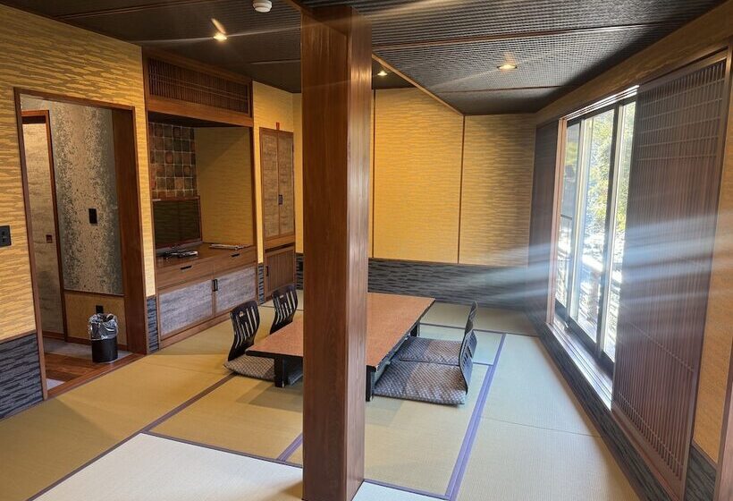 스탠다드 룸 공동 욕실, Hakone Onsen Ryokan Yaeikan