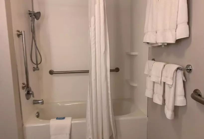 Sviitti Liikuntarajoitteisille, Holiday Inn Express Hotel & Suites Exmore Eastern Shore, An Ihg