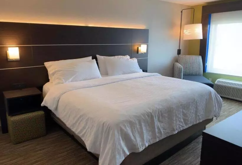 Sviitti 2 Makuuhuonetta, Holiday Inn Express Hotel & Suites Exmore Eastern Shore, An Ihg